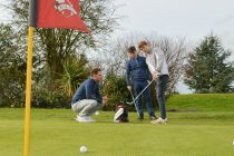 This club is offering free golf to youngsters