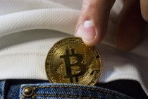 All UK golf clubs must accept bitcoin by July