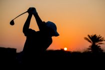 Top 8 health benefits of golf for teens