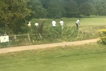 Frustration as some golfers fail to socially distance